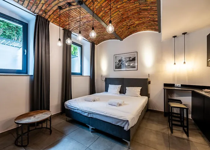 Rentplanet - Kopernika Apartment Poznan